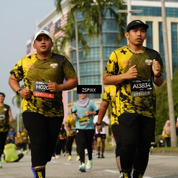 Runner Photo 6426799