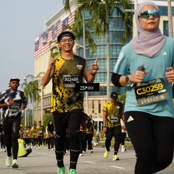 Runner Photo 6426843