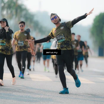 Runner Photo 6426849