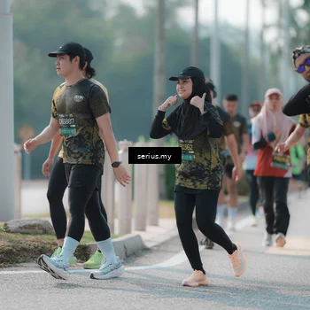 Runner Photo 6426859