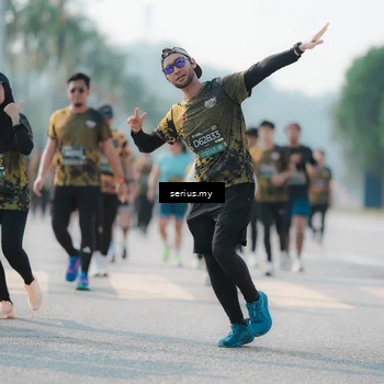 Runner Photo 6426870