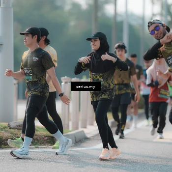 Runner Photo 6426871