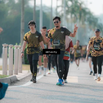 Runner Photo 6426874