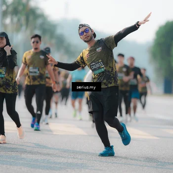 Runner Photo 6426880