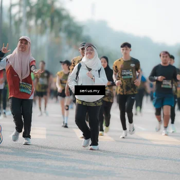 Runner Photo 6426882