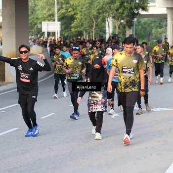 Runner Photo 6426890
