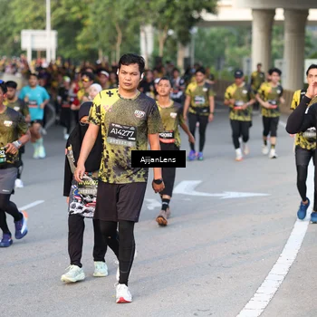 Runner Photo 6426911