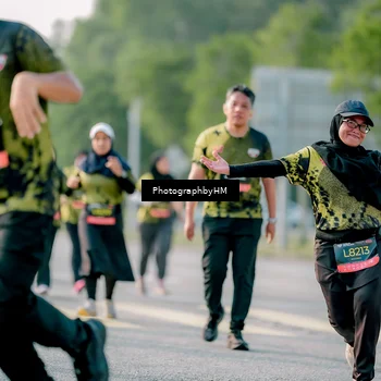 Runner Photo 6426912