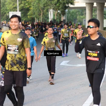 Runner Photo 6426921