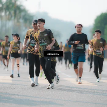 Runner Photo 6426922