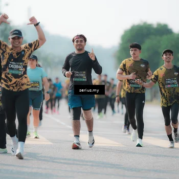 Runner Photo 6426931