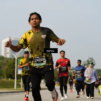 Runner Photo 6426936