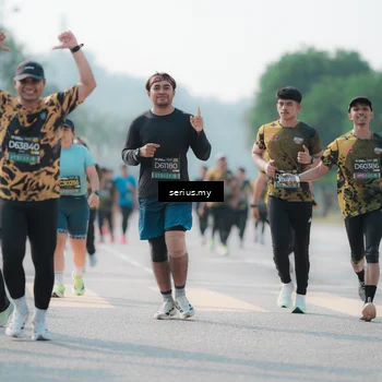 Runner Photo 6426950