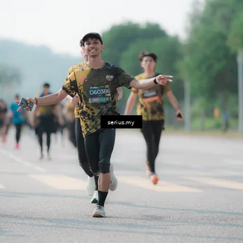Runner Photo 6426951