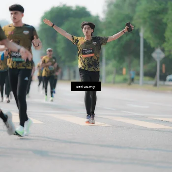 Runner Photo 6426963