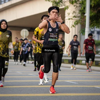 Runner Photo 6426968