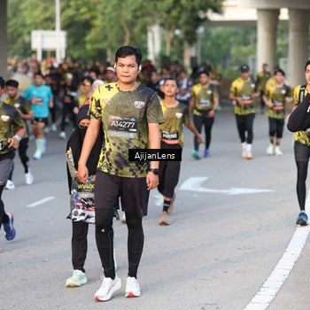 Runner Photo 6426985