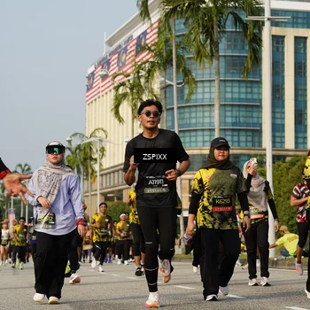 Runner Photo 6426993