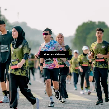 Runner Photo 6426998