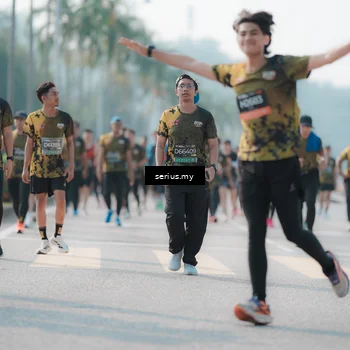 Runner Photo 6427008