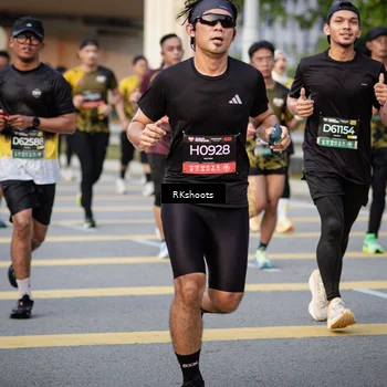 Runner Photo 6427030