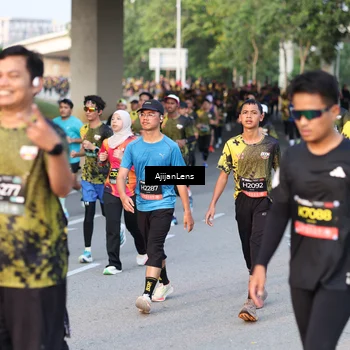 Runner Photo 6427032