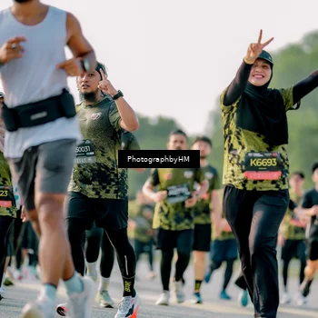 Runner Photo 6427040