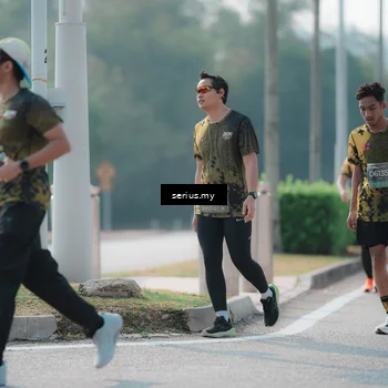 Runner Photo 6427045
