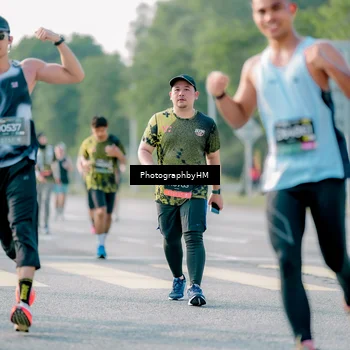 Runner Photo 6427046
