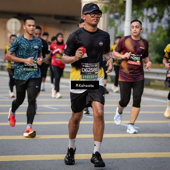 Runner Photo 6427051