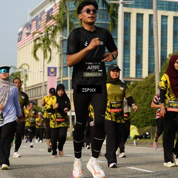 Runner Photo 6427053