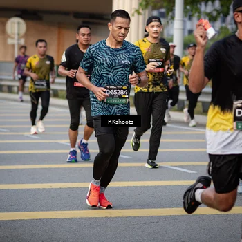 Runner Photo 6427059