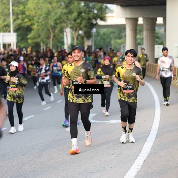 Runner Photo 6427088