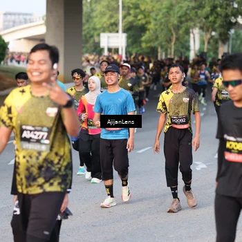 Runner Photo 6427089
