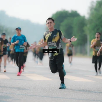 Runner Photo 6427090