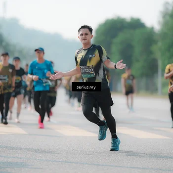 Runner Photo 6427098
