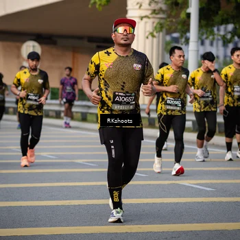 Runner Photo 6427104