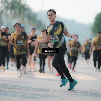 Runner Photo 6427109