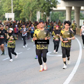 Runner Photo 6427110