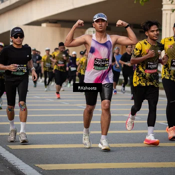 Runner Photo 6427113