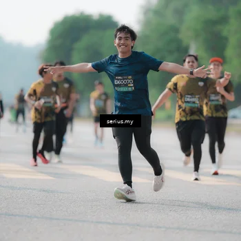 Runner Photo 6427115