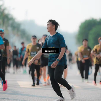 Runner Photo 6427131