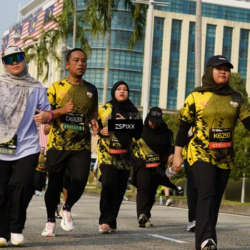 Runner Photo 6427143