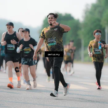 Runner Photo 6427154