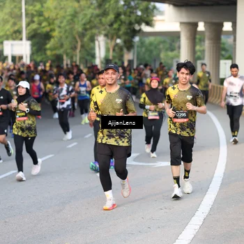Runner Photo 6427168