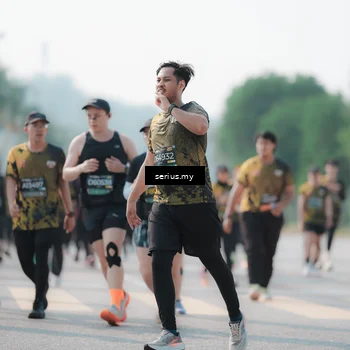 Runner Photo 6427180