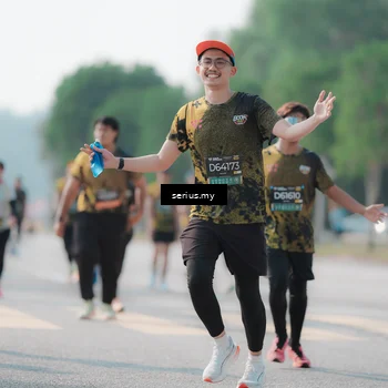 Runner Photo 6427183