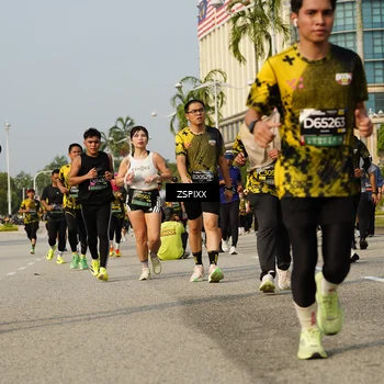 Runner Photo 6427189