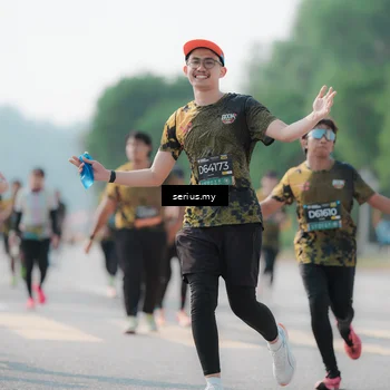 Runner Photo 6427191