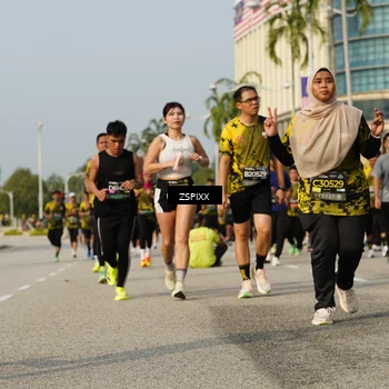 Runner Photo 6427200